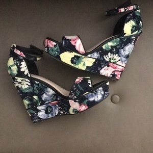 Floral wedges with ankle strap